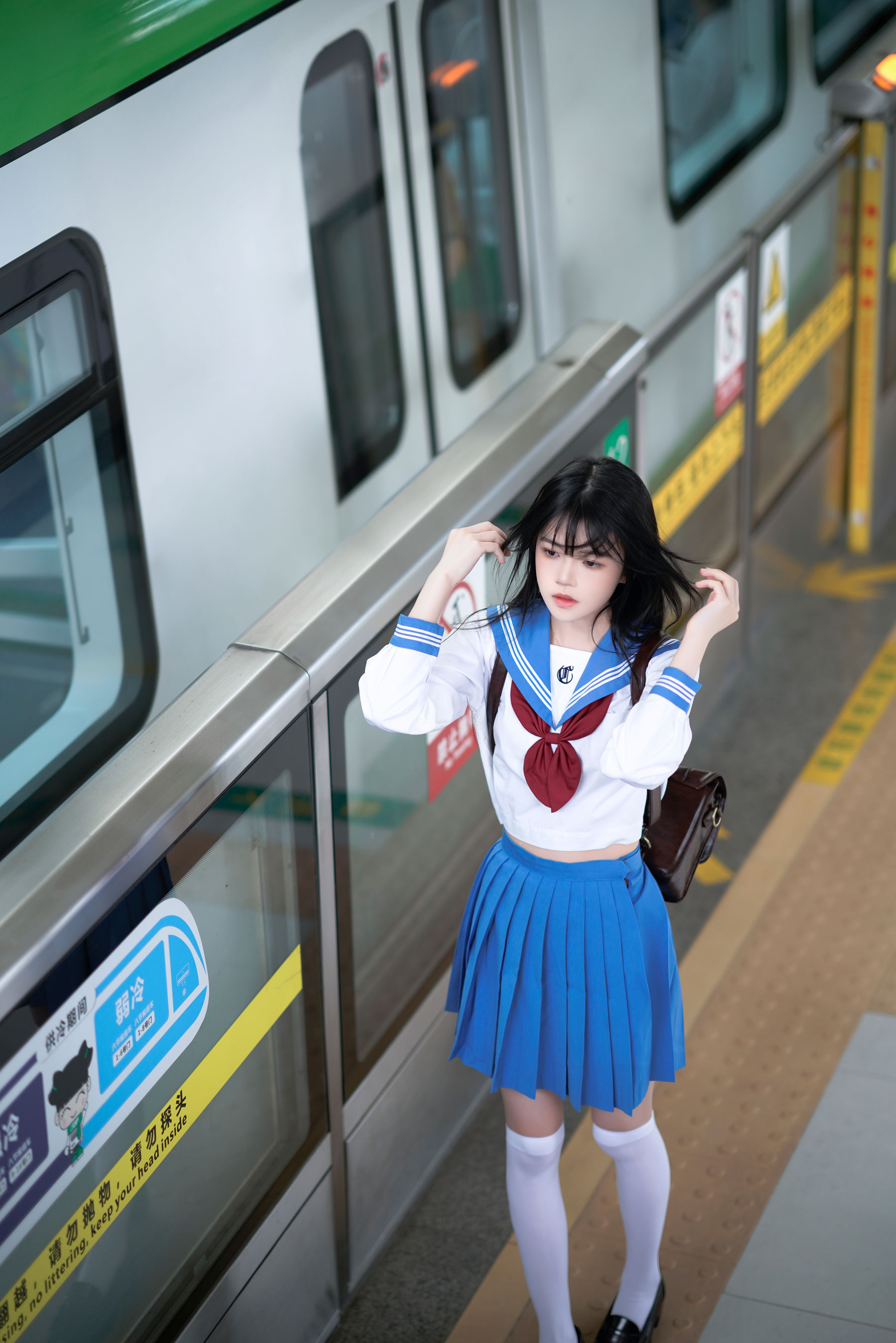 桜桃喵 - 地铁JK  第22张