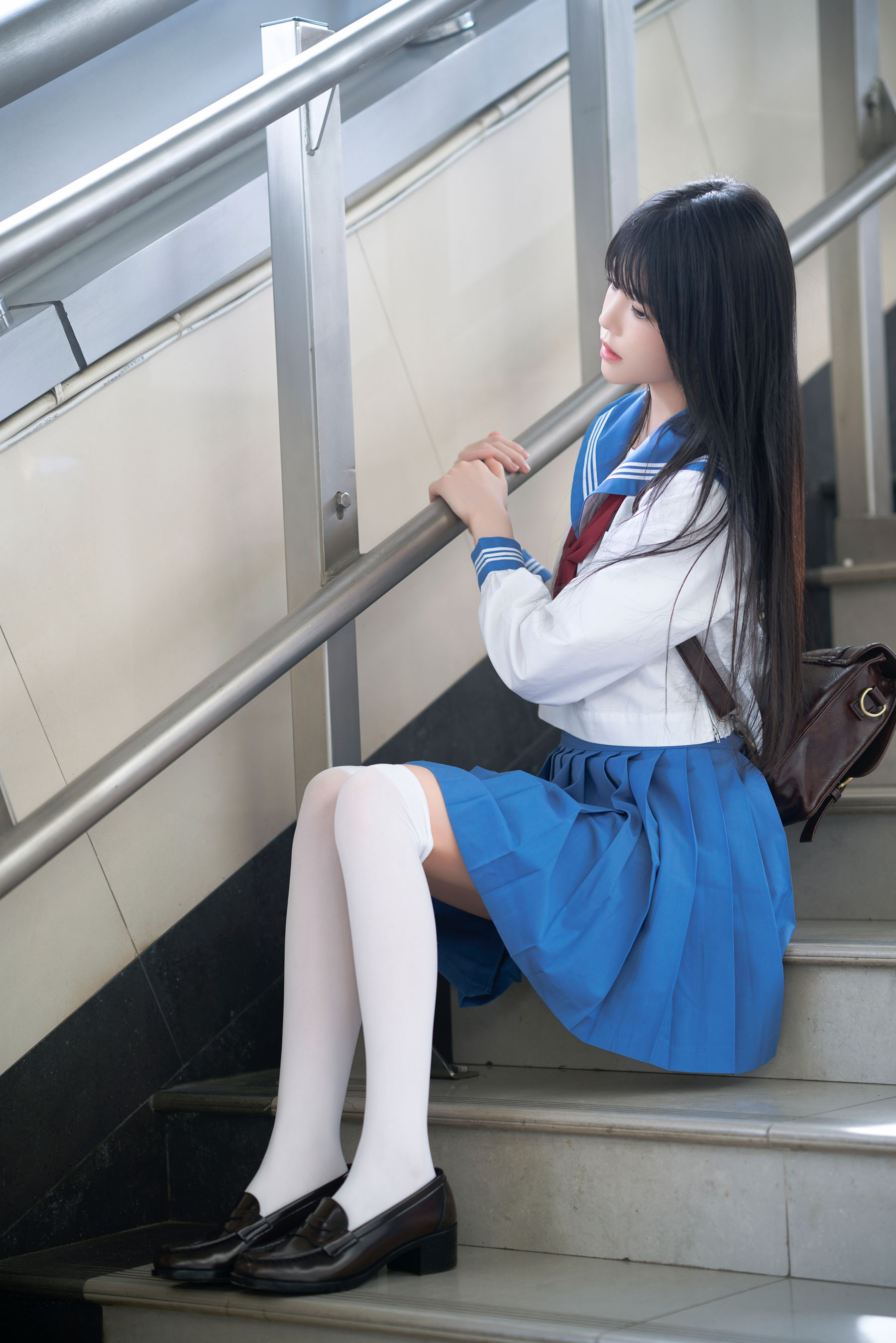 桜桃喵 - 地铁JK  第4张